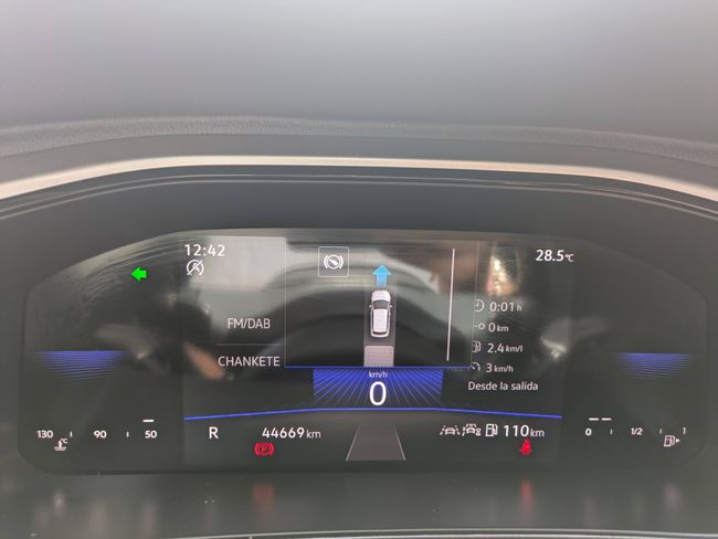 Volkswagen T-Roc 1.5 TSI 110 kW  - Foto 23