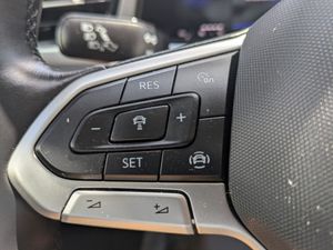 Volkswagen T-Roc 1.5 TSI 110 kW  - Foto 27