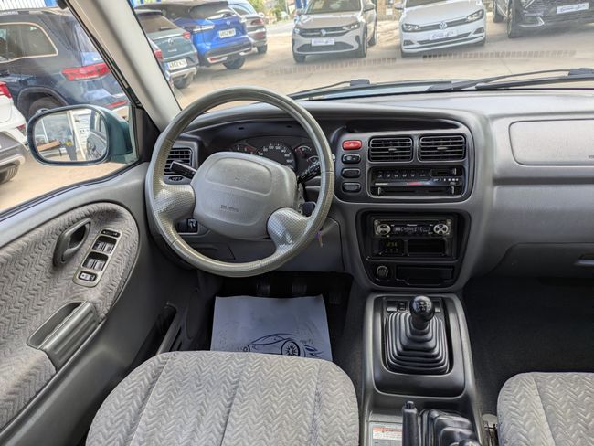 Suzuki Grand Vitara HDI 2.0 5p  - Foto 11