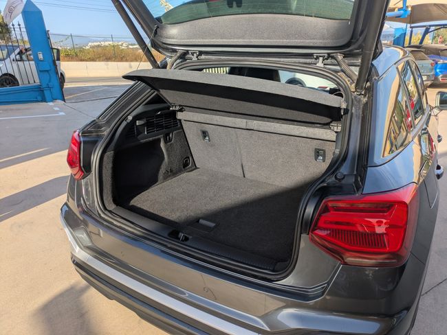Audi Q2 S line 30 TDI 85 kW  - Foto 32