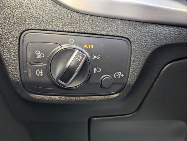 Audi Q2 S line 30 TDI 85 kW  - Foto 22