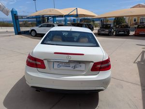 Mercedes Clase E E 220 CDI BlueEFFICIENCY Coupé  - Foto 7