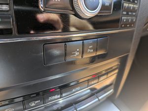 Mercedes Clase E E 220 CDI BlueEFFICIENCY Coupé  - Foto 17