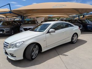 Mercedes Clase E E 220 CDI BlueEFFICIENCY Coupé  - Foto 10