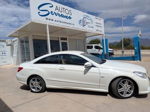 Mercedes Clase E E 220 CDI BlueEFFICIENCY Coupé  - Foto 5