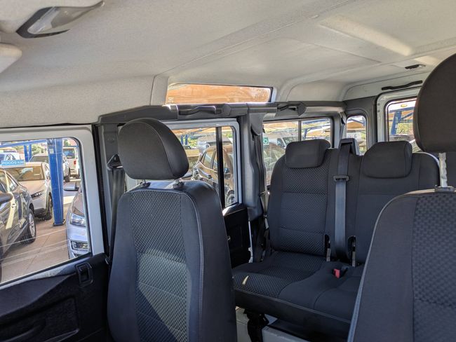Land-Rover Defender 110 SW E  - Foto 22