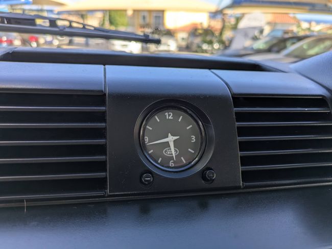 Land-Rover Defender 110 SW E  - Foto 19