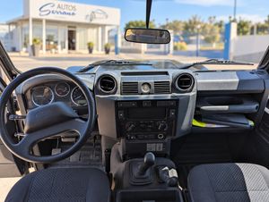 Land-Rover Defender 110 SW SE  - Foto 10