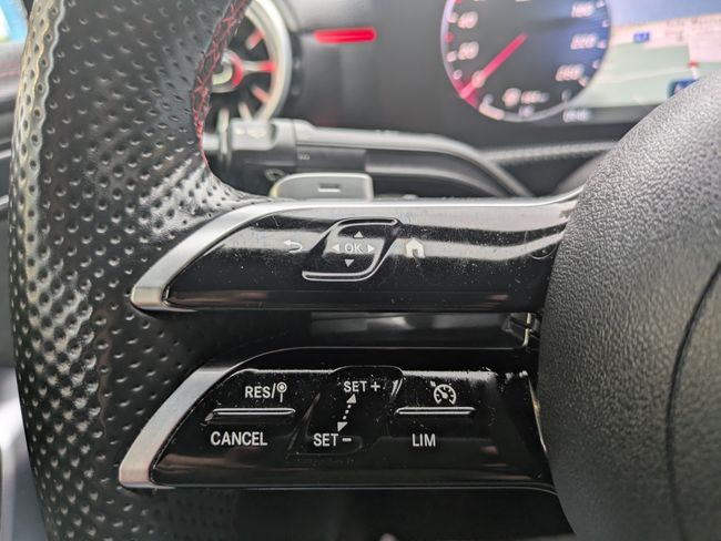 Mercedes Clase CLA 200D AMG, PAQUETE NOCHE  - Foto 17