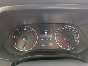 Renault Trafic FURGON L2H1 BLUE DCI 96 KW 130CV CUA  - Foto 22