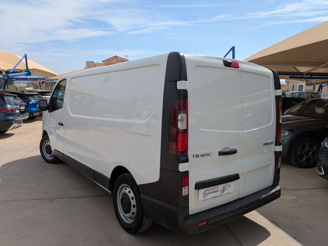 Renault Trafic FURGON L2H1 BLUE DCI 96 KW 130CV CUA  - Foto 9