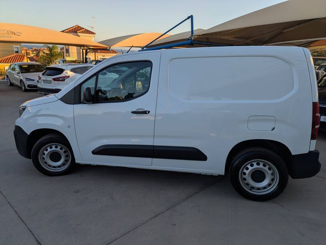 Peugeot Partner STANDARD 1000KG BLUEHDI 73 KW 100CV  - Foto 8