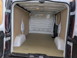 Renault Trafic FURGON L1H1 Blue dCi 96 Kw (130cv) CUA  - Foto 22