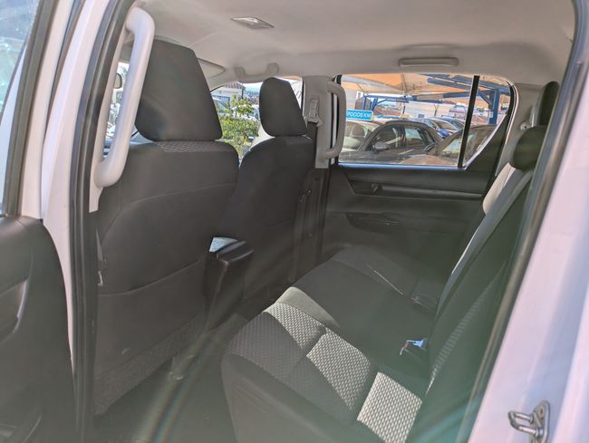 Toyota Hilux Doble Cabina 2.4 150D 4x4 GX  - Foto 18