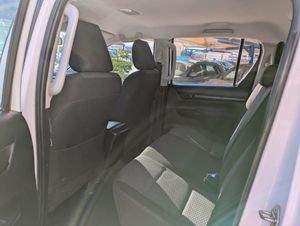 Toyota Hilux Doble Cabina 2.4 150D 4x4 GX  - Foto 18