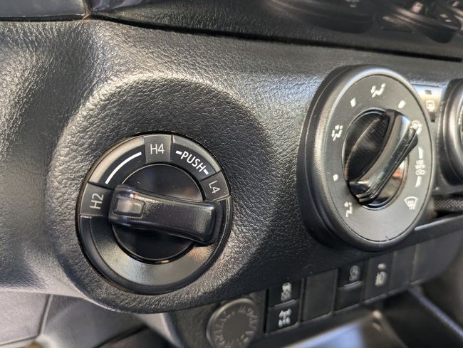 Toyota Hilux Doble Cabina 2.4 150D 4x4 GX  - Foto 23