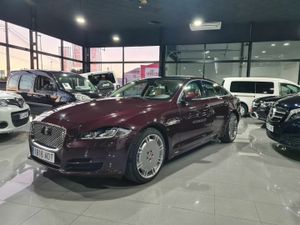 Jaguar XJ Jaguar XJ 3.0 d Luxury 300Hp Pano Virtual Meridian LED-Xenon Leaher Navi Camera KeylessGo Klima PDC ...   - Foto 5