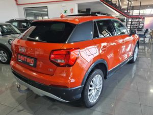 Audi Q2 Audi Q2 1.6 TDi Design Pano Aut. Navi Sport-Leather Klima PDC ... Automático  - Foto 6