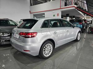 Audi A3 Audi A3 SB 1.6 TDi Aut. Xenon Navi Klima PDC ... Audi A3 SB 1.6 TDi Aut. Xenon   - Foto 3