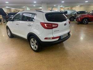 Kia Sportage 1.6 GDI DRIVE 4X2  - Foto 23