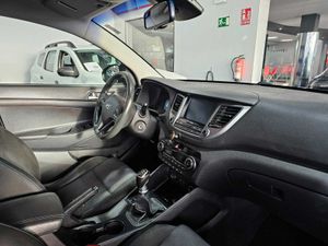 Hyundai Tucson 1.7CRDI 115CV  - Foto 9