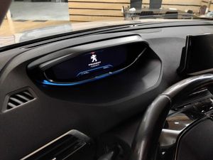 Peugeot 5008 7 PLAZAS ALLURE BLUEHDI 130CV   - Foto 9