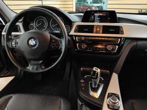 BMW Serie 3 TOURING 318D   - Foto 10