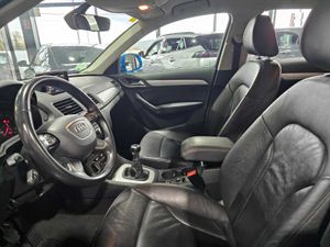 Audi Q3 2.0TDI 136CV    - Foto 7