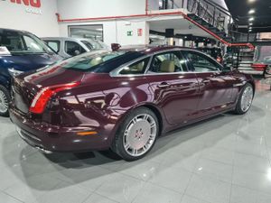 Jaguar XJ Jaguar XJ 3.0 d Luxury 300Hp Pano Virtual Meridian LED-Xenon Leaher Navi Camera KeylessGo Klima PDC ...   - Foto 4