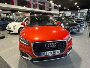 Audi Q2 Audi Q2 1.6 TDi Design Pano Aut. Navi Sport-Leather Klima PDC ... Automático  - Foto 3