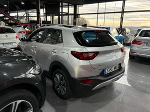 Kia Stonic 1.0 TGDi MHEV MT Drive   - Foto 8