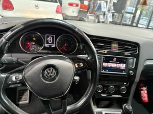 Volkswagen Golf 1.6TDI Edition 85kW.  - Foto 25