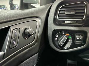 Volkswagen Golf 1.6TDI Edition 85kW.  - Foto 20