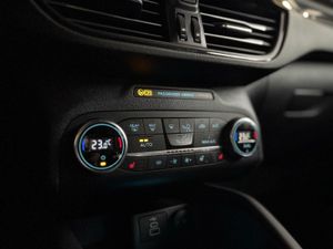 Ford Kuga ST-LINE 1.5T ECOBOOST 110KW (150CV   - Foto 24