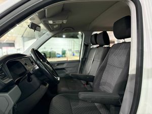 Volkswagen Caravelle CORTA 2.0 TDI 81KW (110CV) BMT   - Foto 31