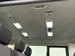 Volkswagen Caravelle CORTA 2.0 TDI 81KW (110CV) BMT CORTA 2.0 TDI 81KW (110CV) BMT  - Foto 35