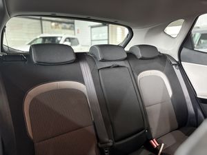 Kia Ceed 1.4 CRDi WGT Business   - Foto 12
