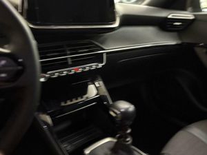 Peugeot 2008 Allure Puretech 100 S&S 6 Vel.   - Foto 23