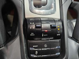 Porsche Cayenne 3.0 V6 245CV   - Foto 28