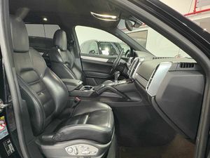 Porsche Cayenne 3.0 V6 245CV   - Foto 21