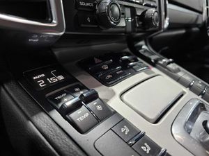 Porsche Cayenne 3.0 V6 245CV   - Foto 30