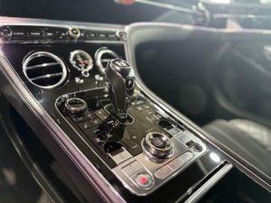 Bentley Continental GT Mulliner Blackline FIRST EDITION 635CV / BELUGA  2019 BENTLEY CONTINENTAL W12 BELUGA  - Foto 20