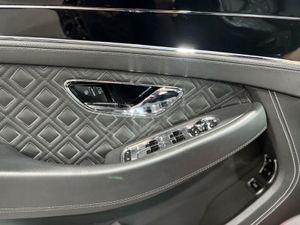 Bentley Continental GT Mulliner Blackline FIRST EDITION 635CV / BELUGA  2019 BENTLEY CONTINENTAL W12 BELUGA  - Foto 23