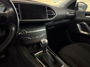 Peugeot 308 Business Line 1.2 PureTech 81KW (110CV)   - Foto 23