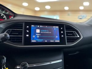 Peugeot 308 Business Line 1.2 PureTech 81KW (110CV)   - Foto 24