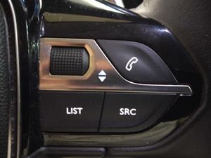 Peugeot 5008 ALLUR	1.2 PURETECH 96KW S&S ALLURE EAT8   - Foto 16