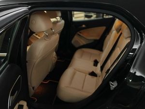 Mercedes GLA 200 cdi 7G - DCT 7G   - Foto 13