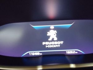 Peugeot 5008 ALLUR	1.2 PURETECH 96KW S&S ALLURE EAT8   - Foto 12