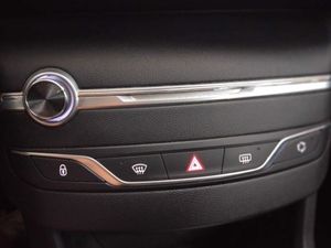 Peugeot 308 active 130cv puretech 6v  - Foto 11