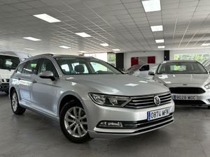 Volkswagen Passat 1.6 tdi VARIANT DSG   - Foto 9